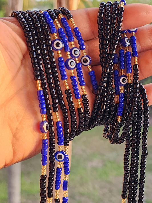 Black patterned beads